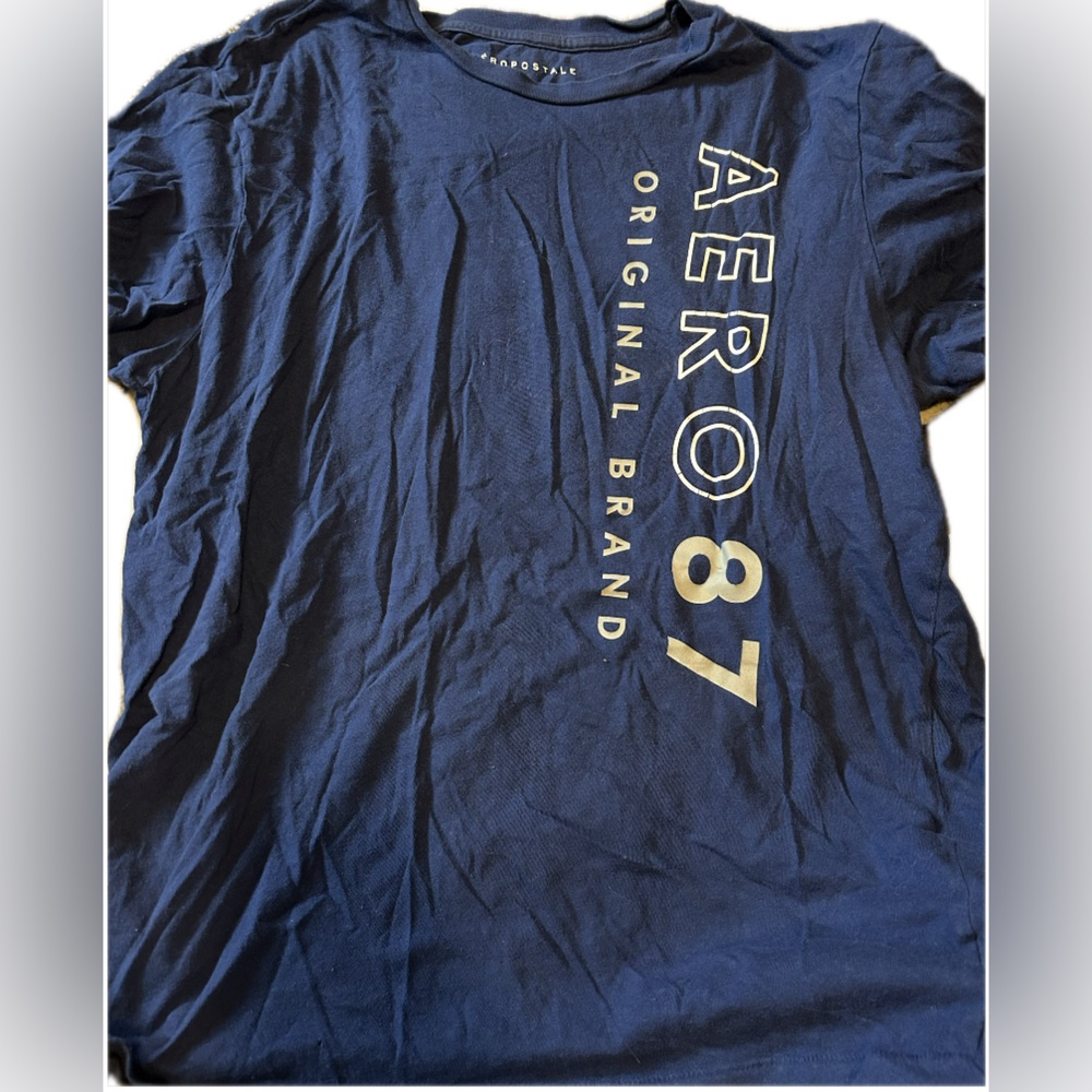 Men’s Aeropostale tee